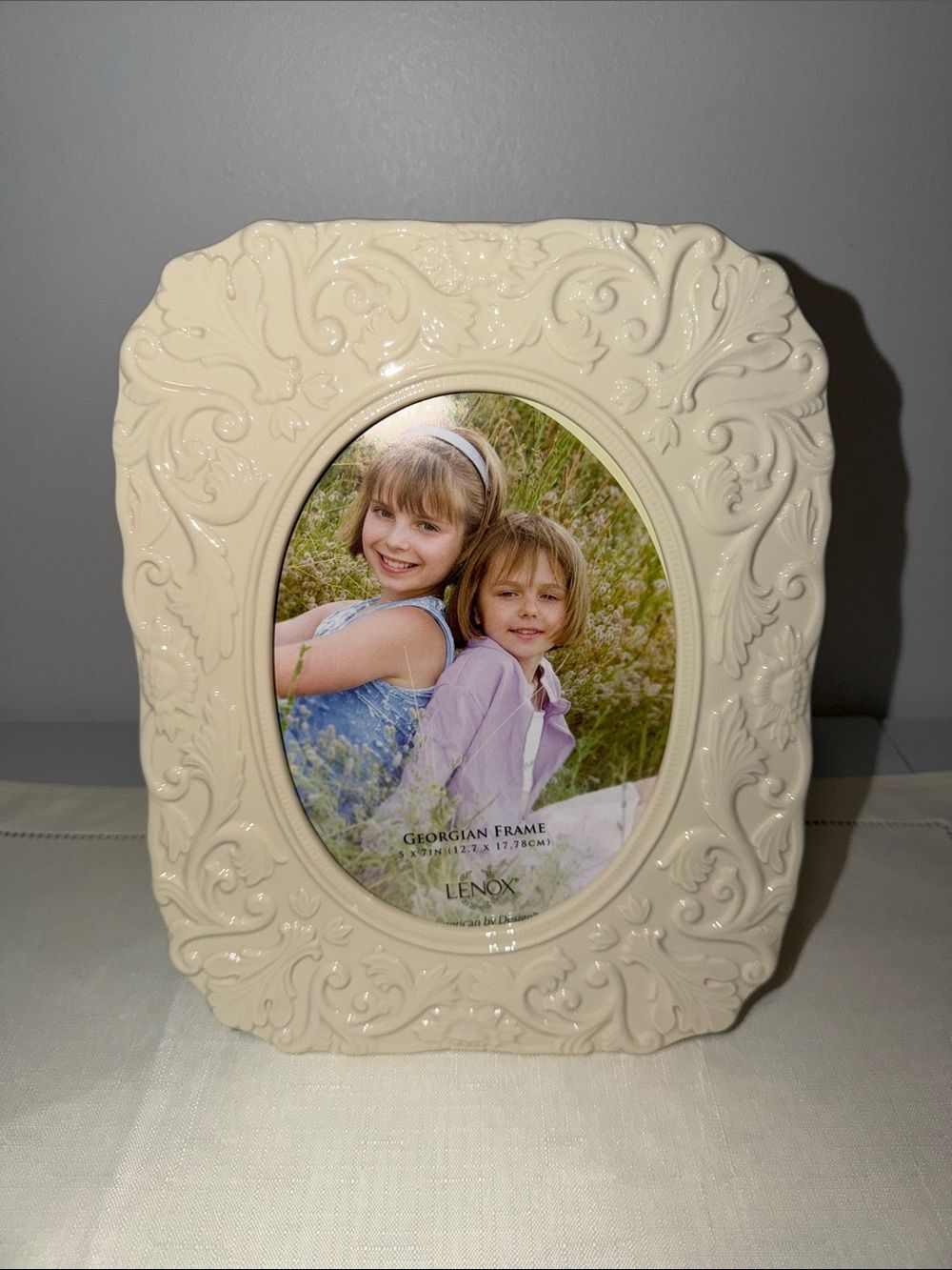 LENOX Ivory Georgian Frame Holds 5x7 photo High Quality Bone China